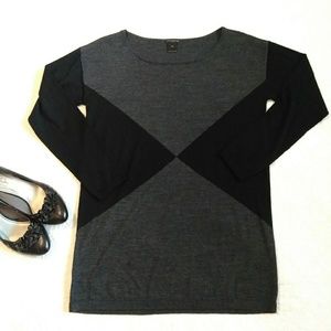 Ann Taylor Gray & Black Lightweight Wool Sweater
